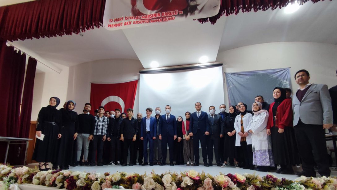 12 Mart İstiklal Marşının kabulü ve Mehmet Akif Ersoy'u anma günü kutlandı.