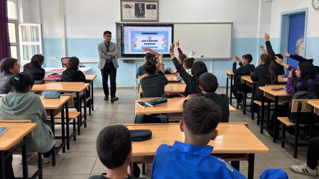 ERMENEK İLÇE MİLLİ EĞİTİM MÜDÜRLÜĞÜ'NDEN ÖĞRENCİLERE LGS VE YKS VERİMLİ DERS ÇALIŞMA TEKNİKLERİ SEMİNERLERİ TÜM HIZIYLA BAŞLADI! 
